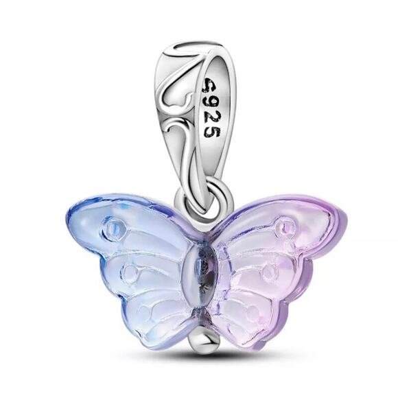 Glass Butterfly Pendant Charm - Picture 1 of 4